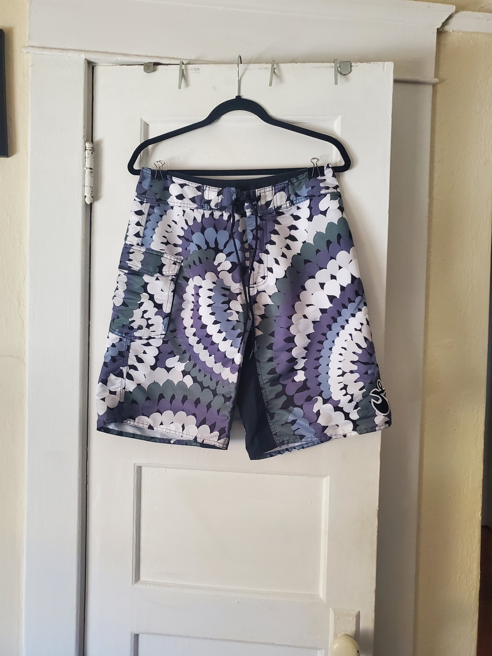 Men's Reef Patterned Swim Trunks
